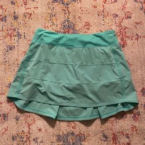 Lululemon Teal/Blue Tall Pace Rival Skirt size 10